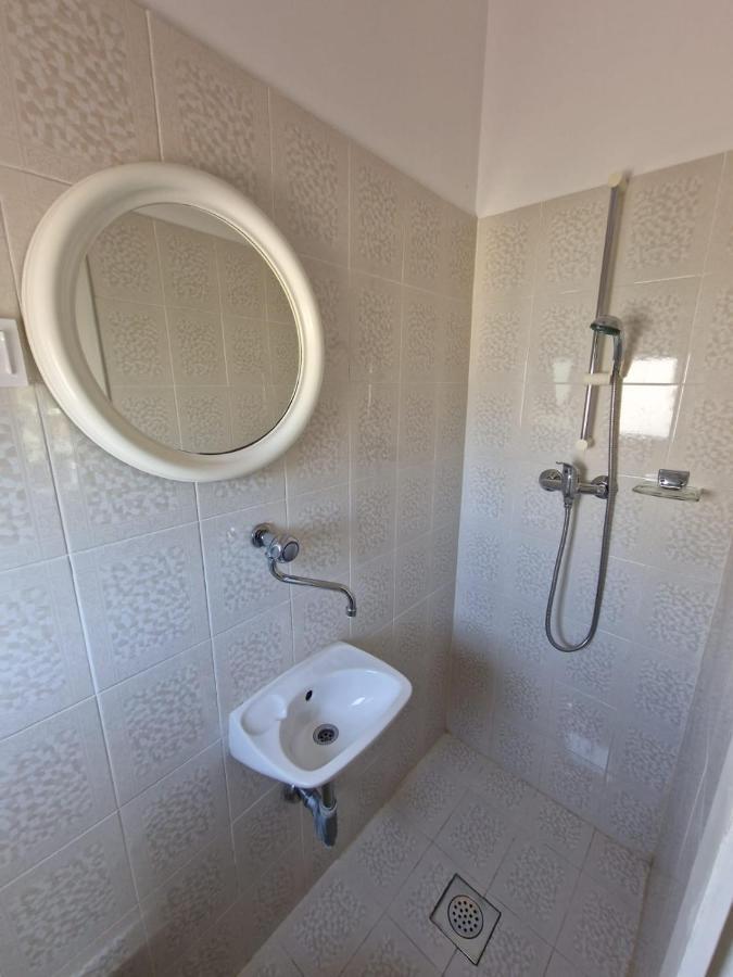 Apartman Lugovic 시베니크 외부 사진